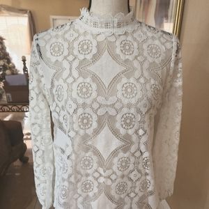 White Round Neckline Long sleeve Blouse🩶💥